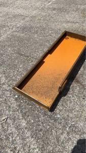 lot 27 image: Single (1) Unused mini skid steer plate Equipment Mounting Plate 24 x 10