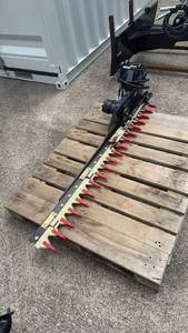 lot 105 image: Unused Mini Excavator Hydraulic Hedge Trimmer Attachment