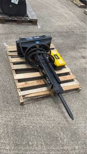 lot 116 image: Unused Captok CK-P45 Mini Skid Steer Attachment Breaker Hammer