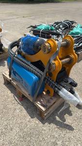lot 134 image: Unused Mini Excavator 1-3Ton Hydraulic Breaker