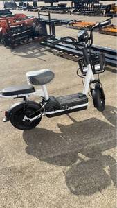 lot 163 image: City Bike Electric Folding Scooter - BlackWhite