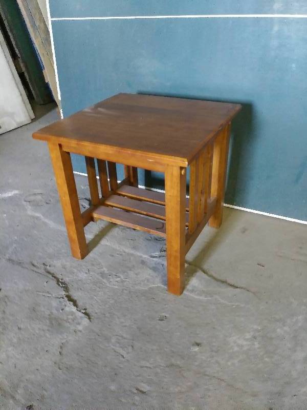 lot 897 image: Mission Style End Table