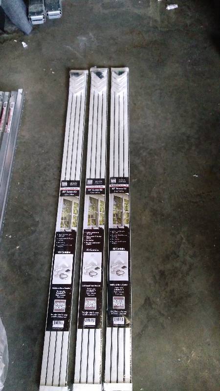 lot 4076 image: (3) CT.  lot Screen Tight 48 screen kit