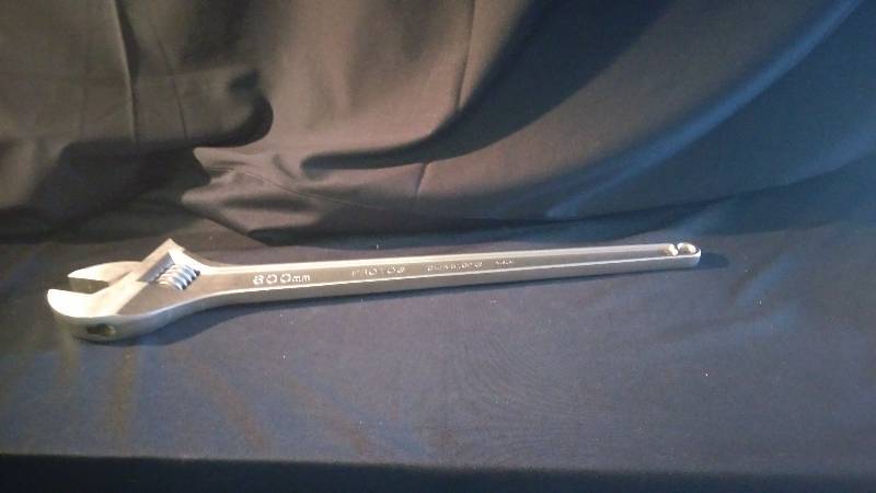 lot 4112 image: Proto Clik-Stop adjustable wrench 600mm