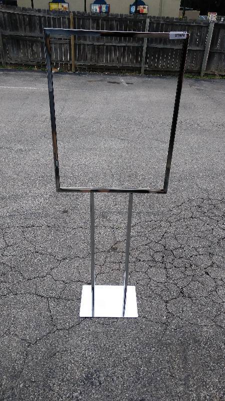 lot 4174 image: Chrome sign holder