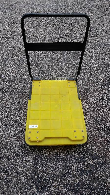 lot 4178 image: folding plastic cart