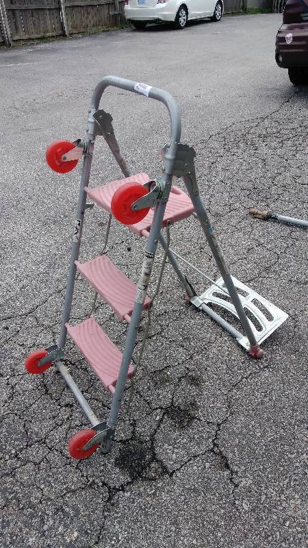 lot 4188 image: Total Trolley convertible dollystep laddercart