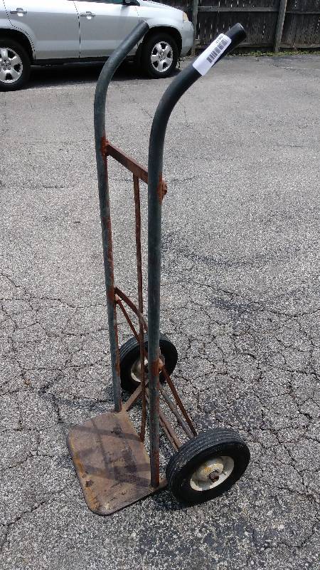 lot 4189 image: 2 wheel metal dolly