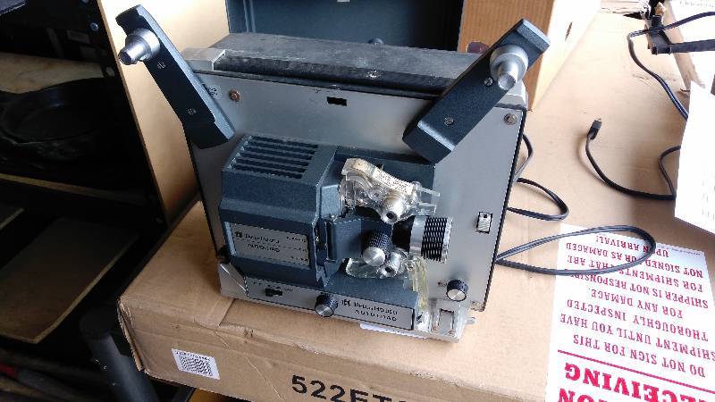 lot 4196 image: Bell and Howell autoload super 8 projector