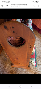 lot 575 image: Wooden Quilt Rack