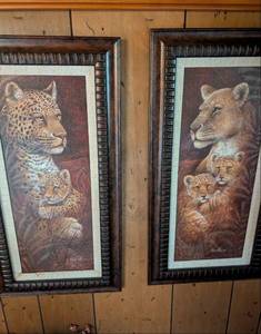 lot 576 image: Leopard and Lion with Cubs Framed Set