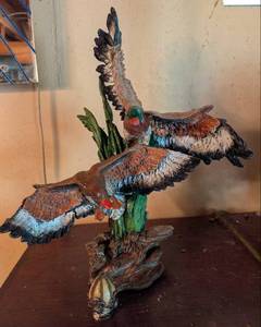 lot 586 image: Decorative Duck Sculpture with Extended Wings