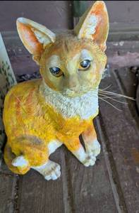 lot 642 image: Decorative Cat Garden Statue - Orange and White