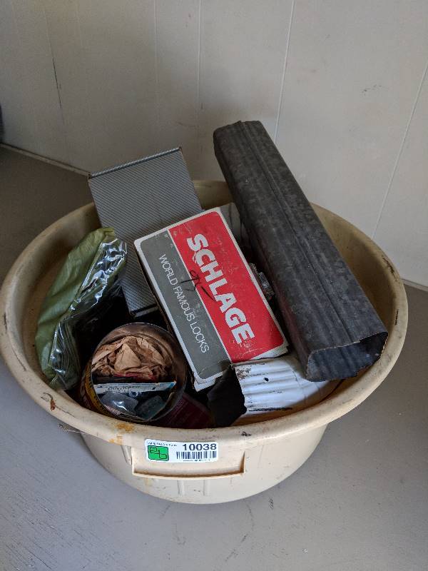 lot 10038 image: home repair items