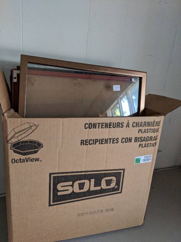 lot 10040 image: Picture frames