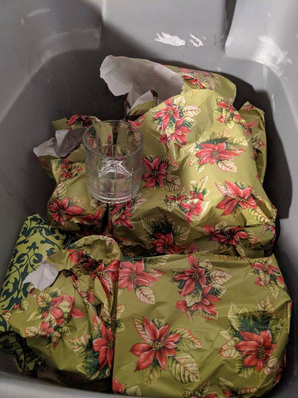 lot 10072 image: kitchen utensils and coffee cups