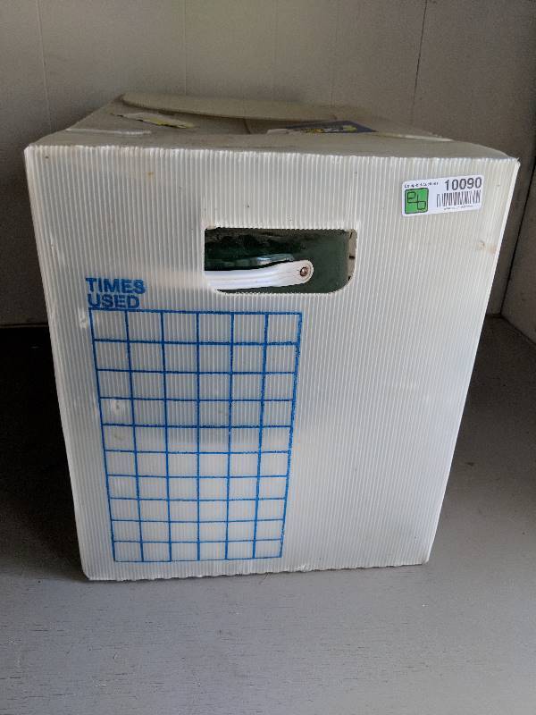 lot 10090 image: Box of water coolers