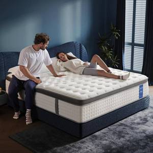 lot 9888 image: Quueen Size Mattress,14 Inch Queen Mattress in a Box,Superior Hybrid Mattress with Gel Memory Foam or Lumbar Support ,100 Night Trial,Maximum Support,Pressure Relief,Zoned Support spring, Medium Firm - Retail $284.21