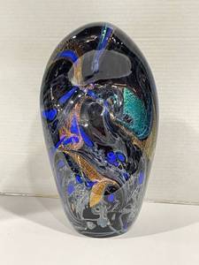lot 1000 image: Karg Art Glass signed 13 in tall