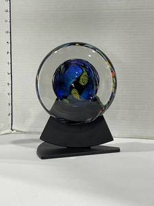 lot 1004 image: Karg Art Glass signed on display stand 9.5 in overall height