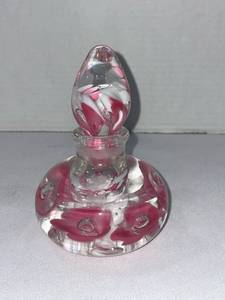 lot 1014 image: Joe St Clair pink floral glass perfume bottle