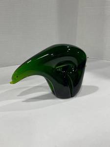 lot 1022 image: Murano emerald glass polar bear