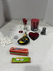 lot 1095 image: M-Hohner harmonica, candle and more