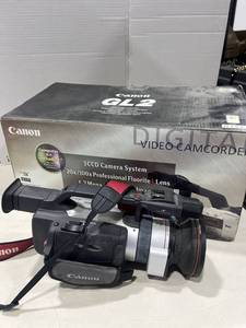 lot 1184 image: Canon video camcorder