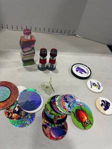 lot 1186 image: Salt and pepper shaker, coasters and more