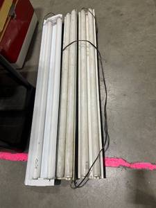 lot 1195 image: 3 shop lights all approx 48 inches long