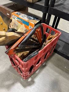 lot 1206 image: Saws in crate and more