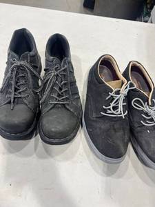 lot 1216 image: Mens shoes size 11