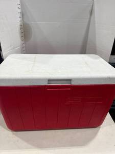 lot 1221 image: Coleman cooler 14x25x13