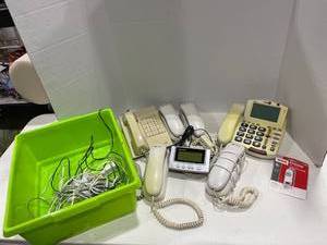 lot 2038 image: Home phones