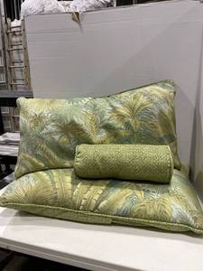 lot 2041 image: Pair of bed pillows with pillow roll