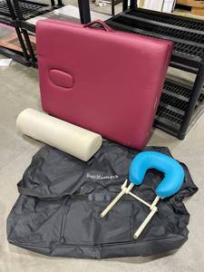 lot 2053 image: Best Massage table with accessories and bag
