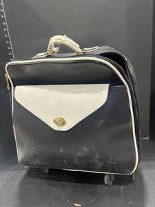 lot 3042 image: Travel baglaptop bag