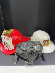 lot 4012 image: Vintage Texaco firemans hat and more