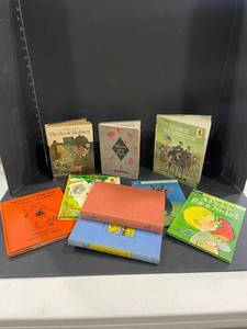 lot 4015 image: Sherlock Holmes and other vintage story books