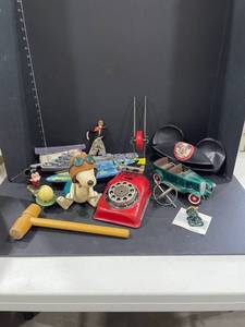 lot 4022 image: Vintage Whee-Lo and other toys