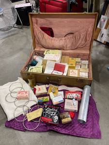 lot 4024 image: Magicians suitcase