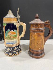 lot 4051 image: Wood stein and stein musical