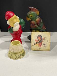 lot 4055 image: Cast iron parrot door stop and more