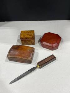 lot 4063 image: Leather trinket boxes
