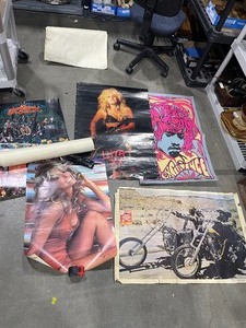 lot 4089 image: Farrah Fawcett, Easy Rider and other posters