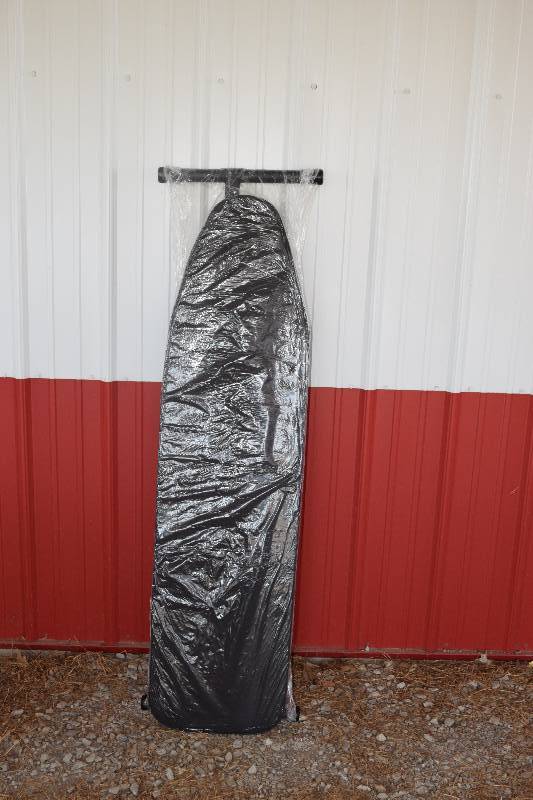 lot 18 image: Ironing Board