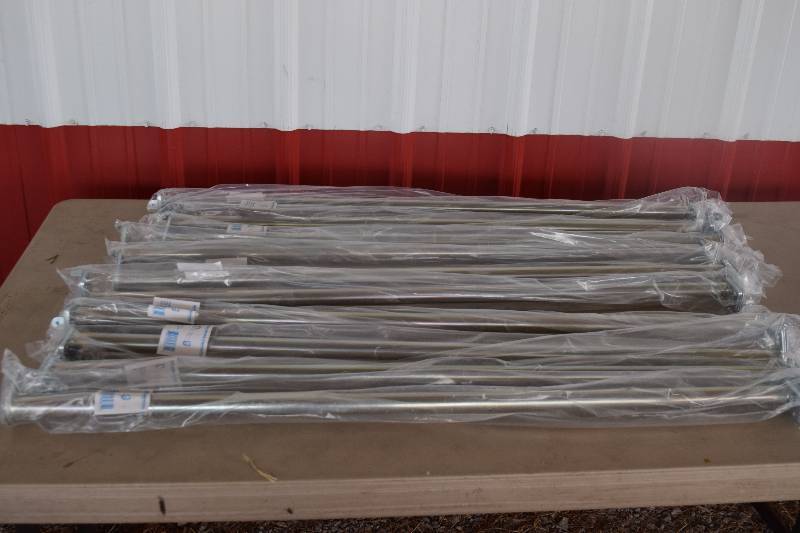 lot 54 image: 10 Better Home Products Adjustable Closet Racks