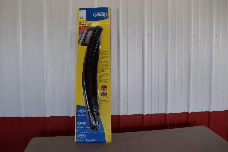 lot 102 image: AVS Vent Visor