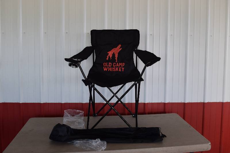 lot 103 image: 2 Bag Lawn Chairs