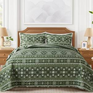 lot 11779 image: VAPUTAR Boho Quilts King Size, Stripe Reversible King Quilt Set, Lightweight All-Season Coverlet & Boho Bedspread- 3 PieceGreen
